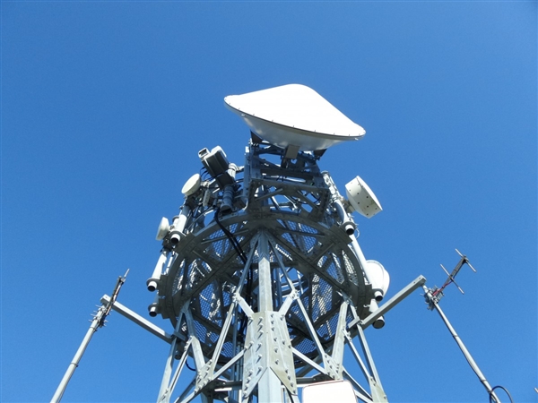 我国5G基站总数达448.6万个 90%的农村已经通5G